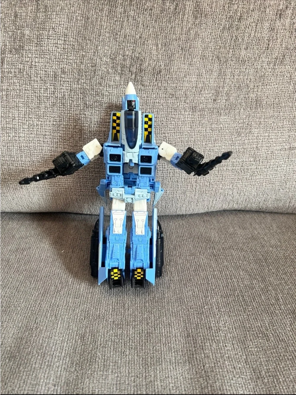 TRANSFORMERS CHUG LEGACY EVOLUTION G2 UNIVERSE CLOUDCOVER